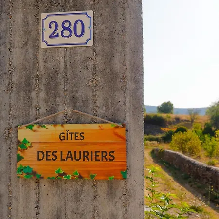 Des Lauriers Roses *